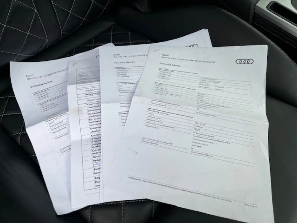 Hoofdafbeelding Audi S4