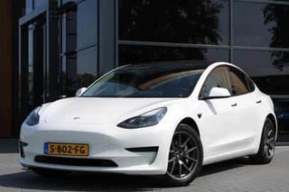Tesla Model 3 Standard RWD Plus 60 kWh