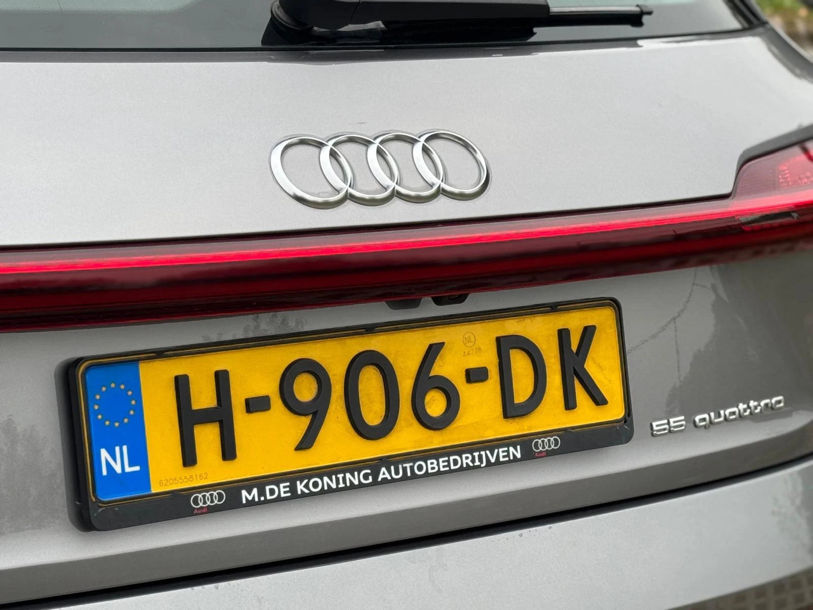 Hoofdafbeelding Audi e-tron