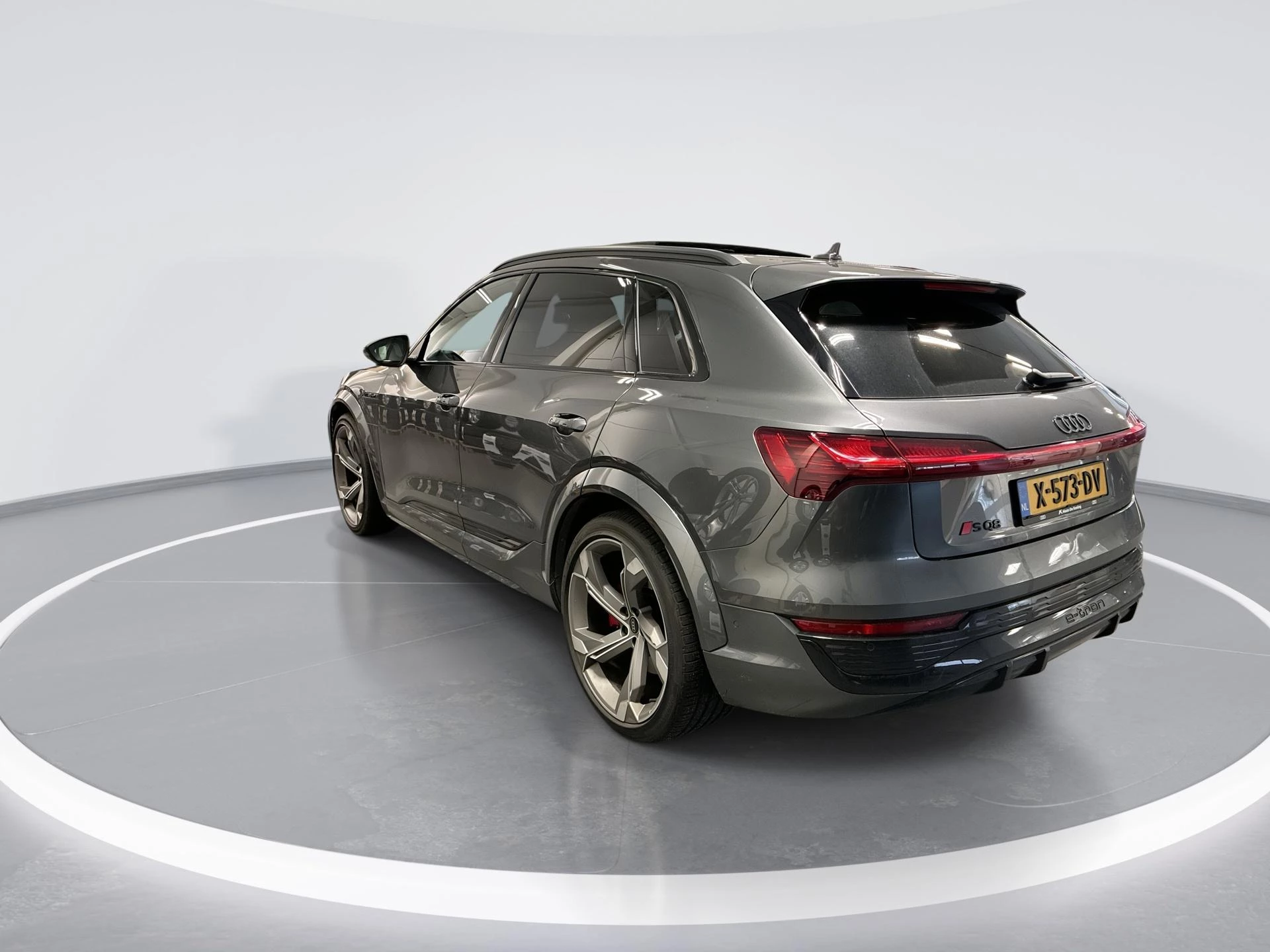 Hoofdafbeelding Audi Q8 e-tron