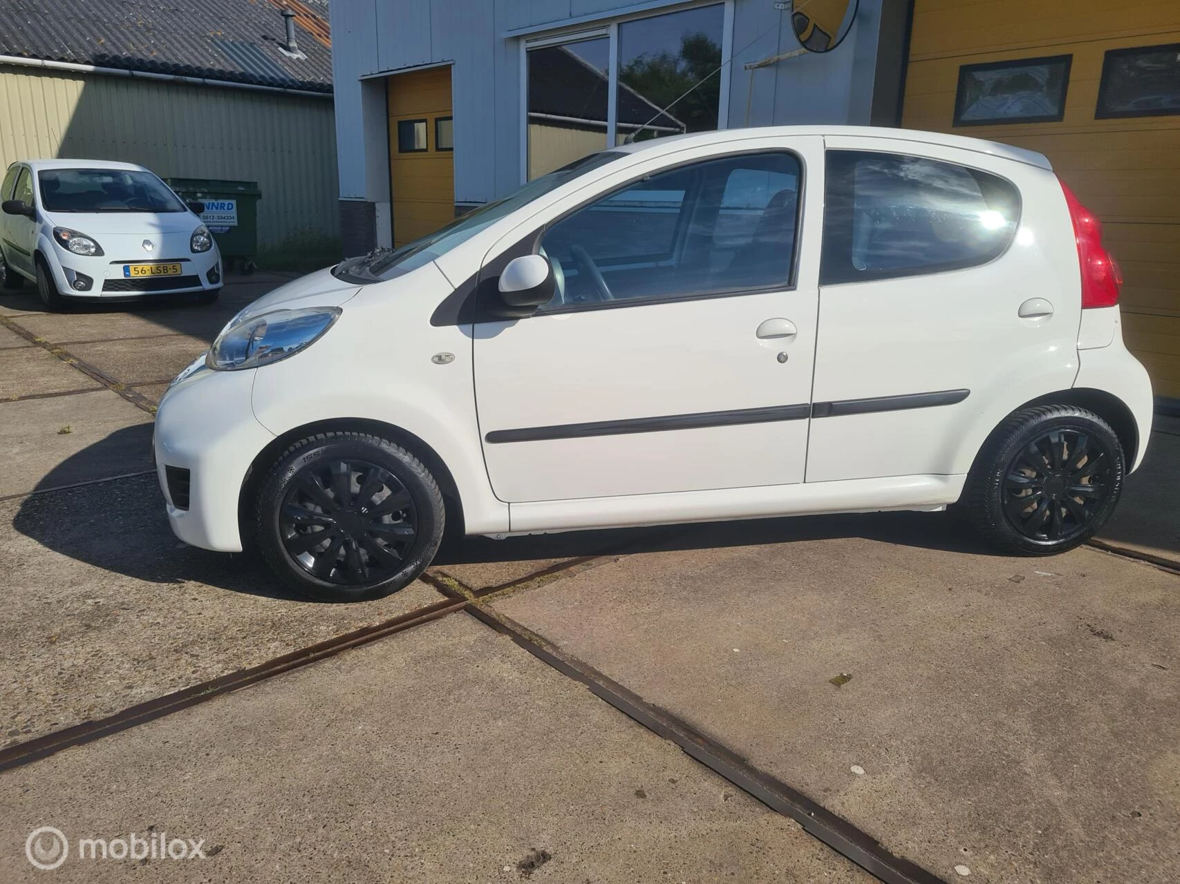 Hoofdafbeelding Peugeot 107