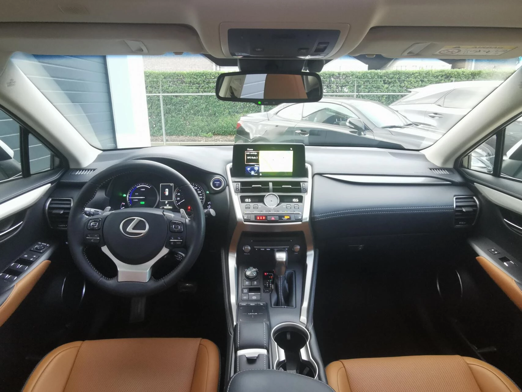 Hoofdafbeelding Lexus NX