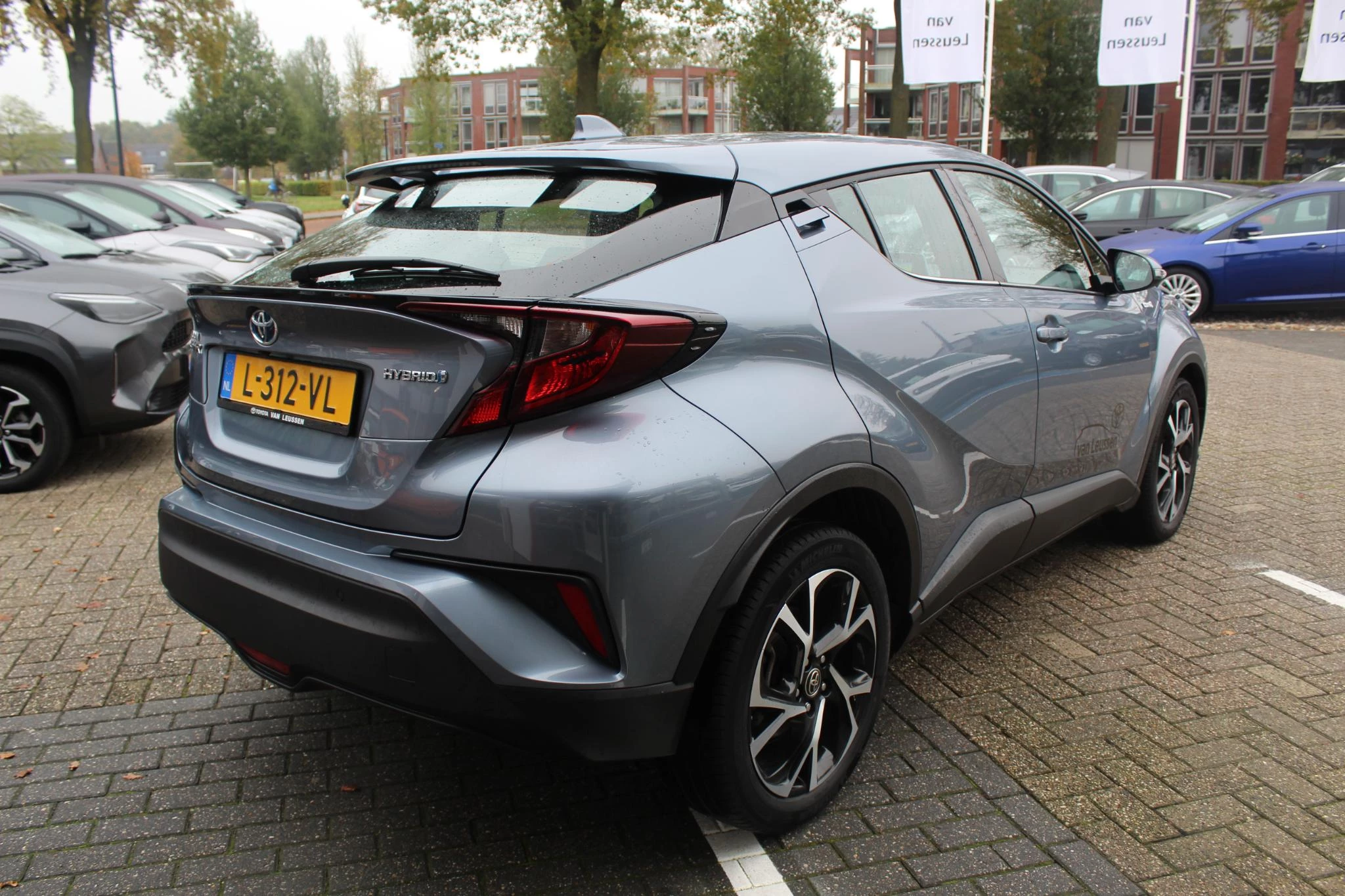 Hoofdafbeelding Toyota C-HR