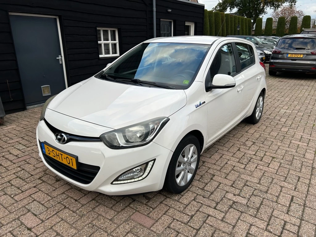Hoofdafbeelding Hyundai i20
