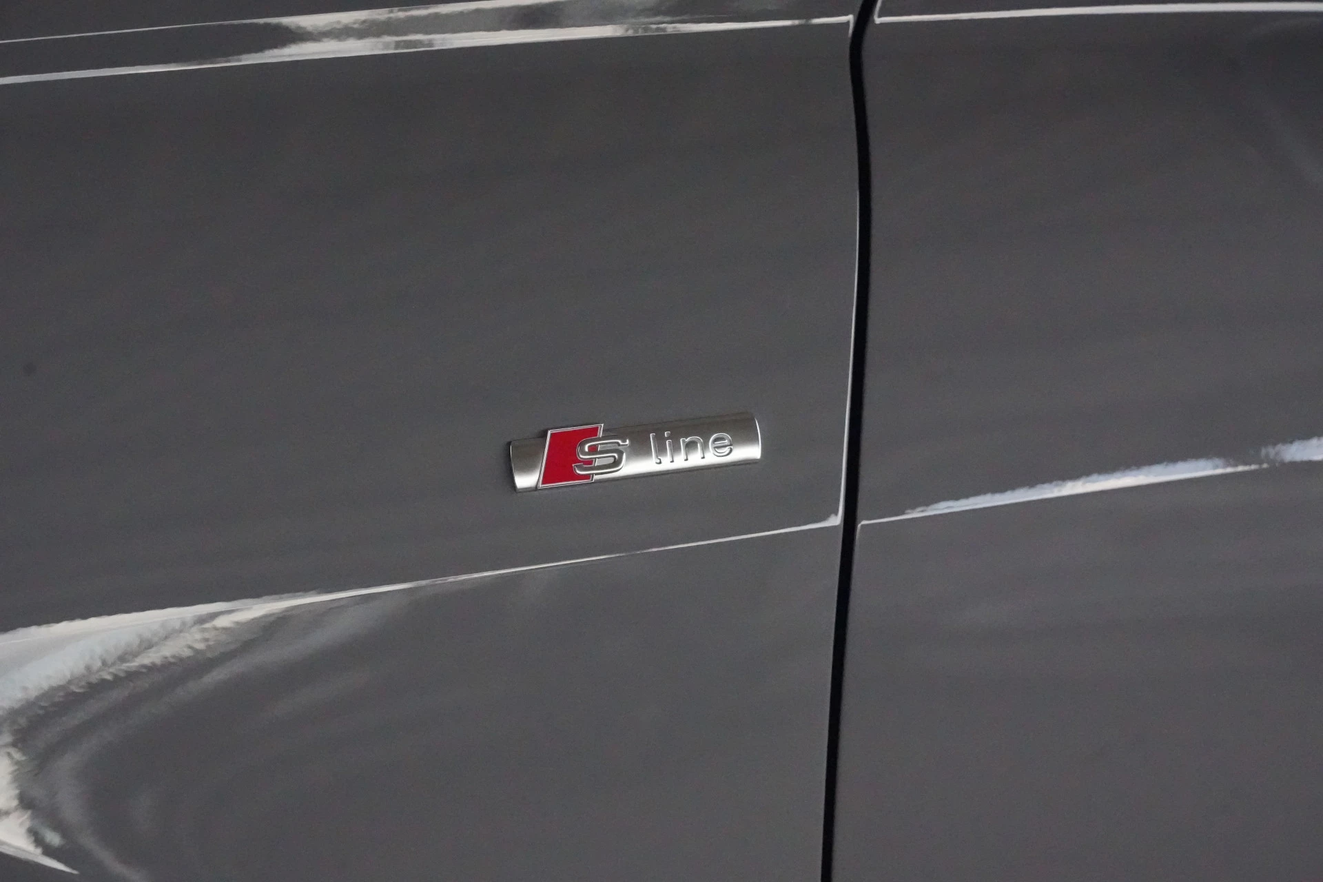 Hoofdafbeelding Audi Q4 Sportback e-tron