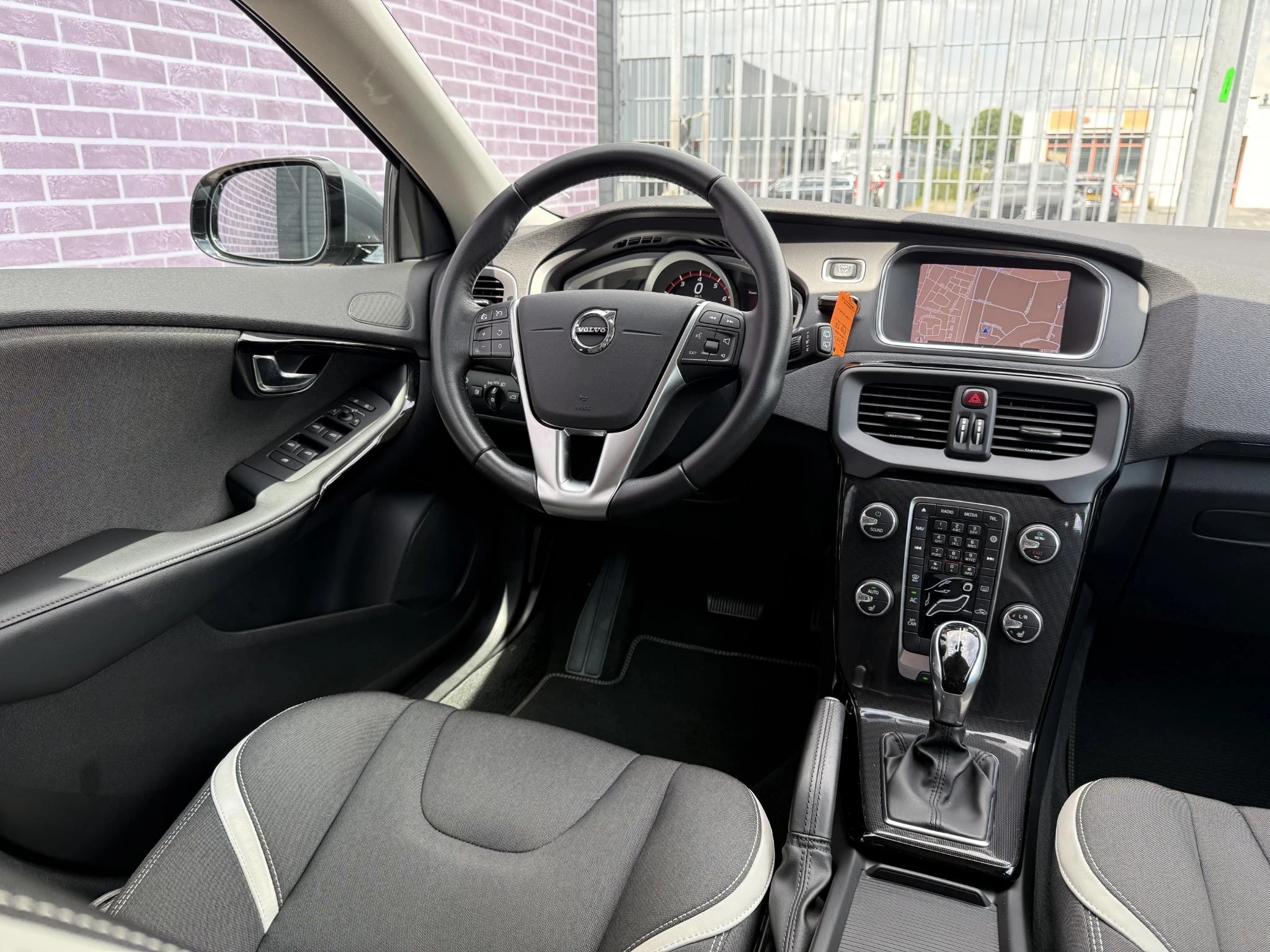 Hoofdafbeelding Volvo V40