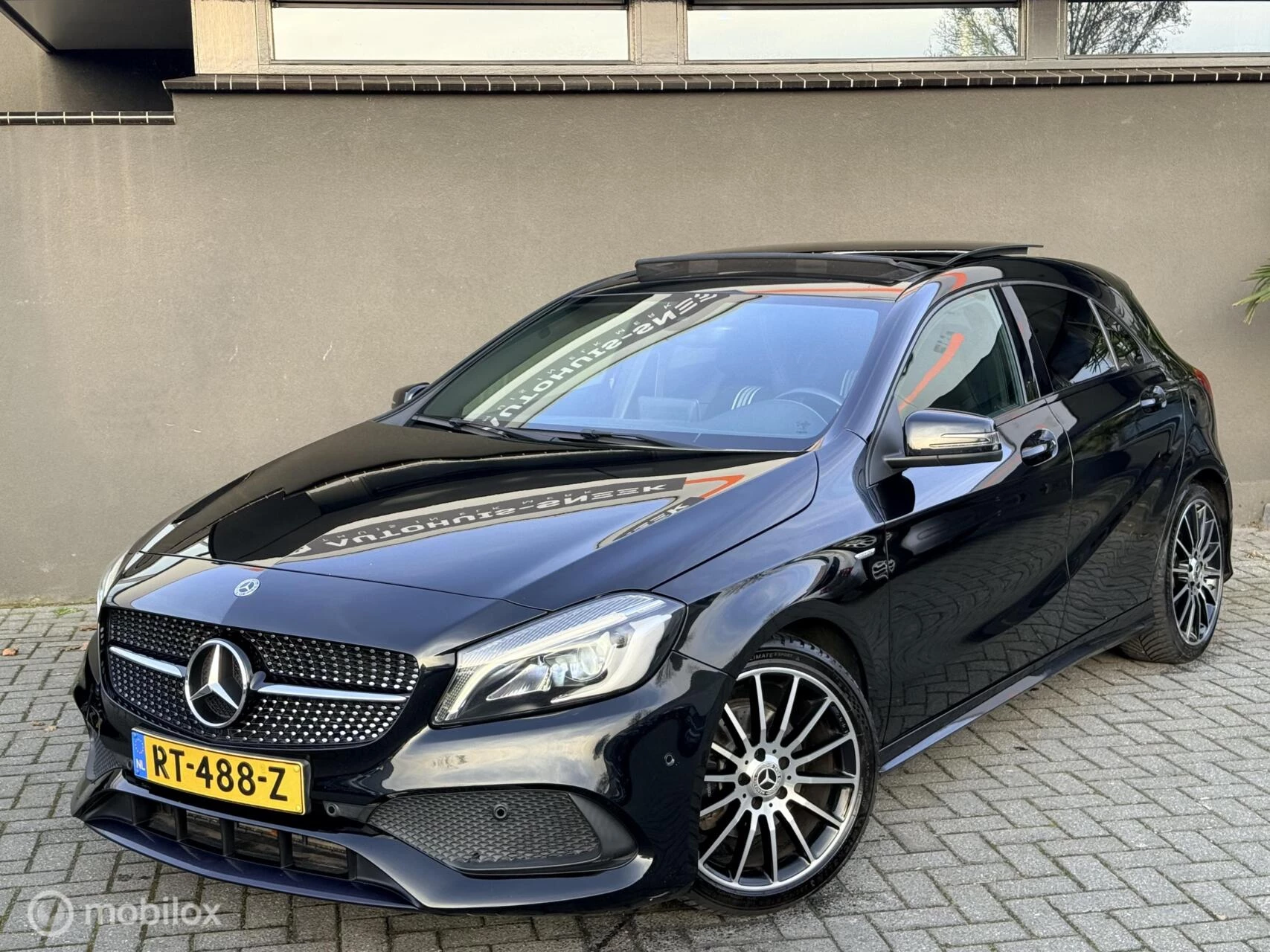 Hoofdafbeelding Mercedes-Benz A-Klasse