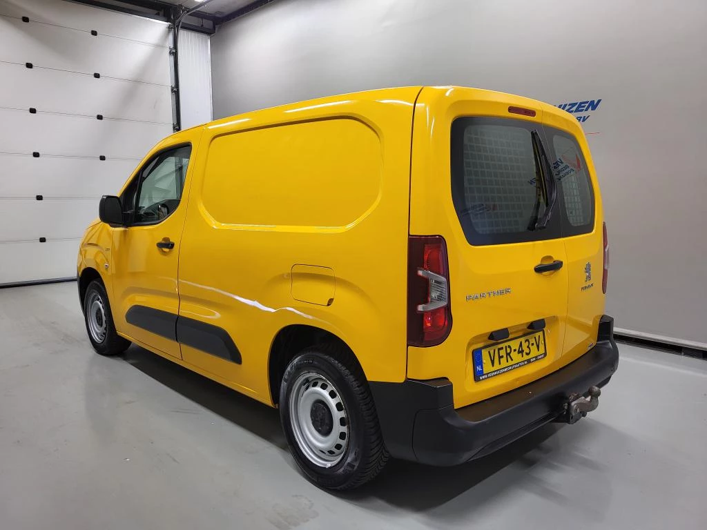 Hoofdafbeelding Peugeot Partner