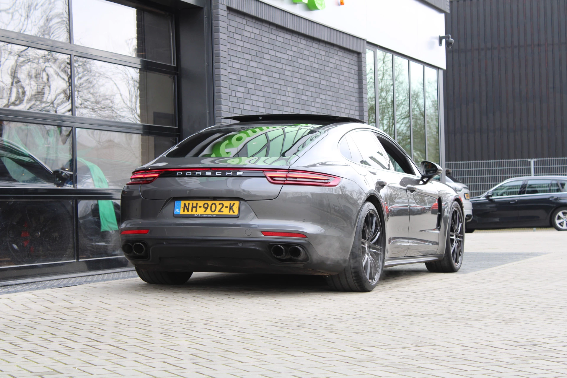 Hoofdafbeelding Porsche Panamera