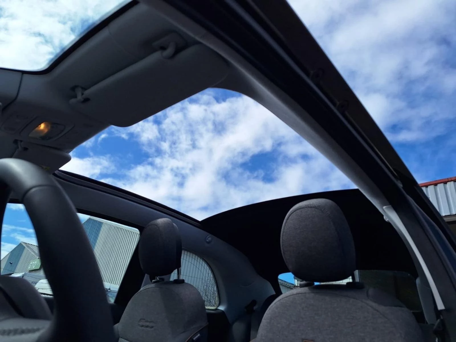 Hoofdafbeelding Fiat 500C