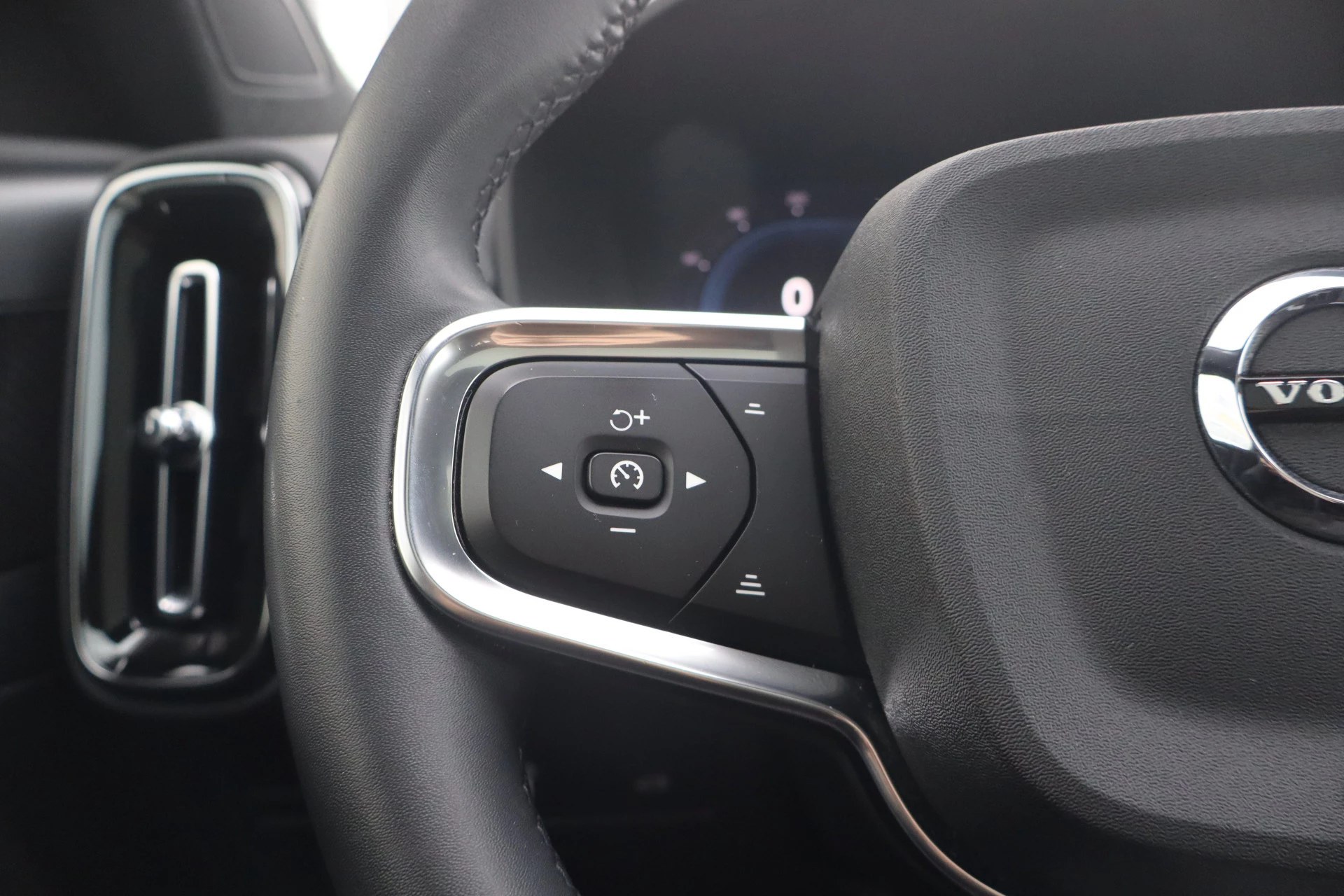 Hoofdafbeelding Volvo C40