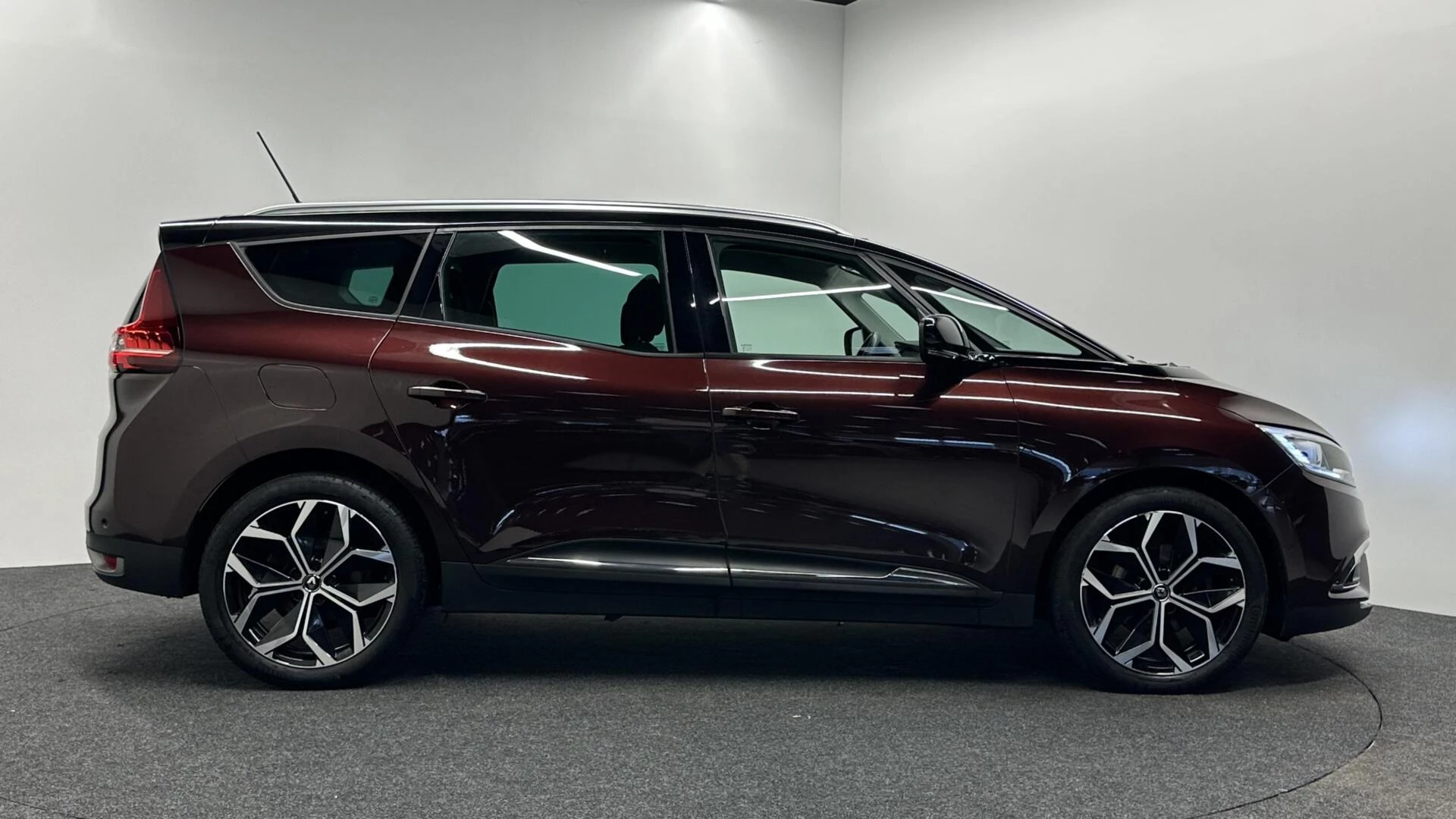 Hoofdafbeelding Renault Scénic