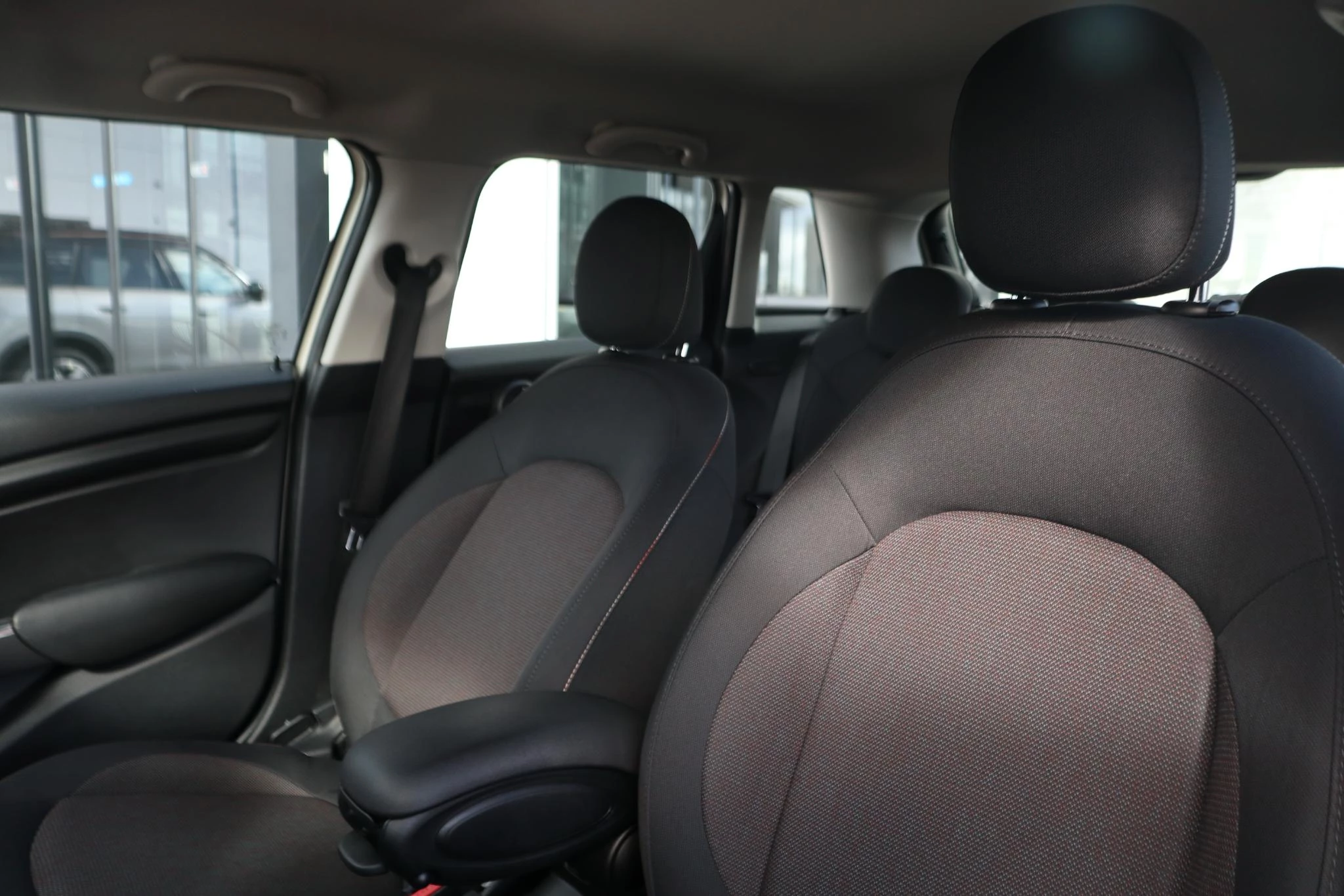 Hoofdafbeelding MINI 5-deurs