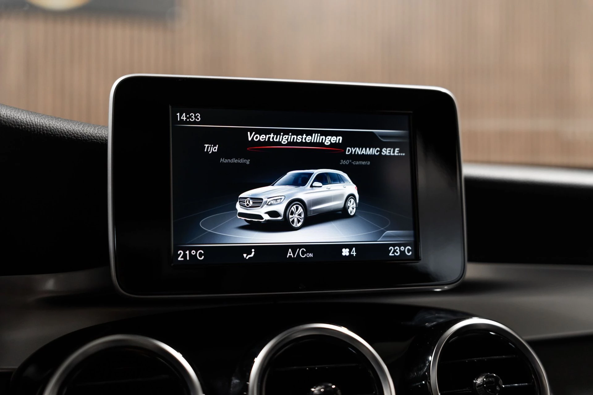 Hoofdafbeelding Mercedes-Benz GLC