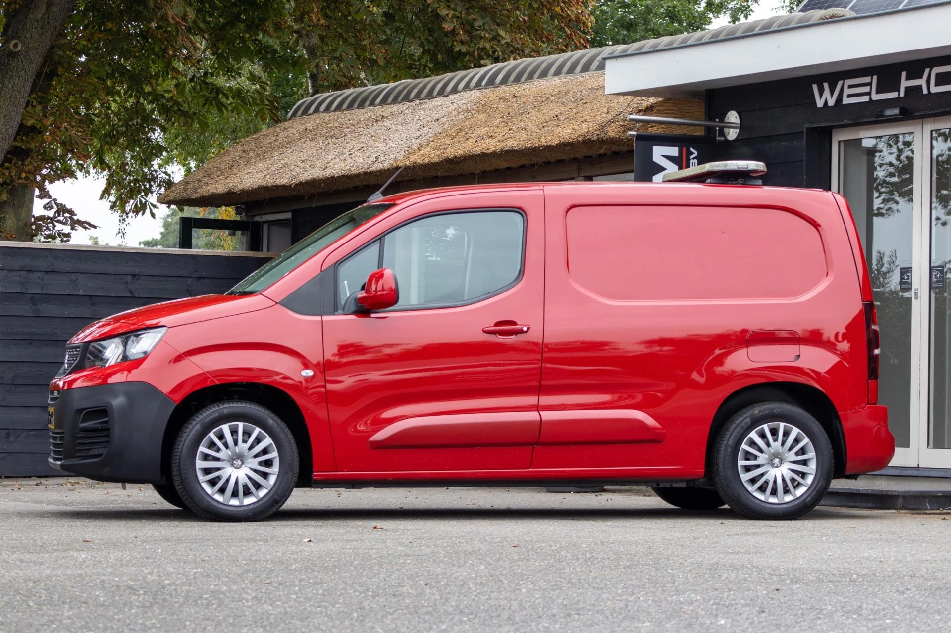 Hoofdafbeelding Peugeot Partner