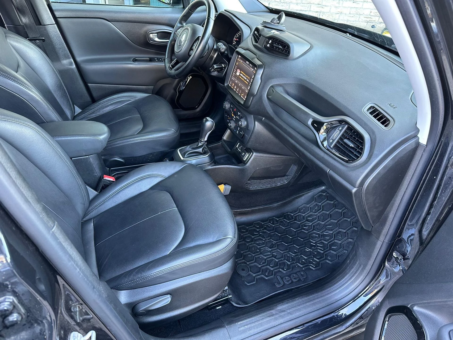 Hoofdafbeelding Jeep Renegade