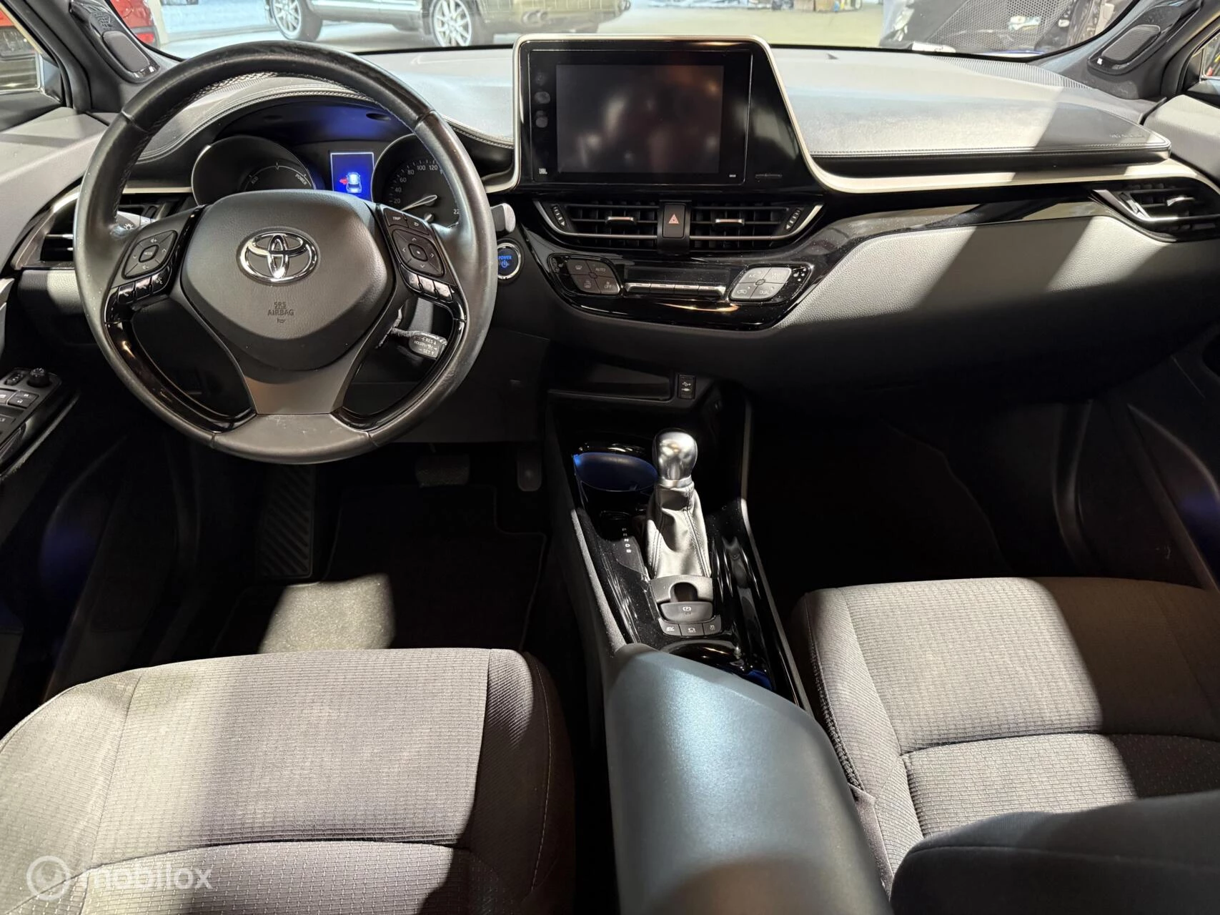 Hoofdafbeelding Toyota C-HR