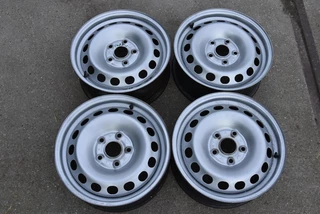 Volkswagen Caddy stalen velgenset velgen
