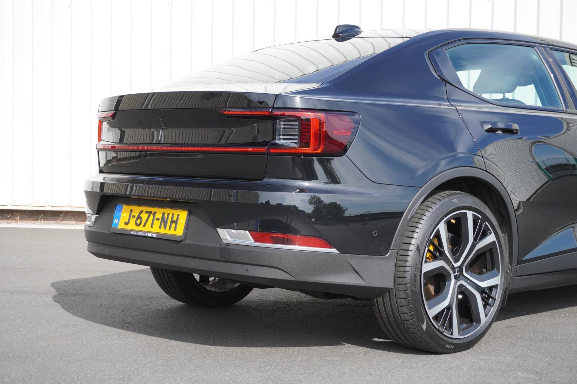 Hoofdafbeelding Polestar 2