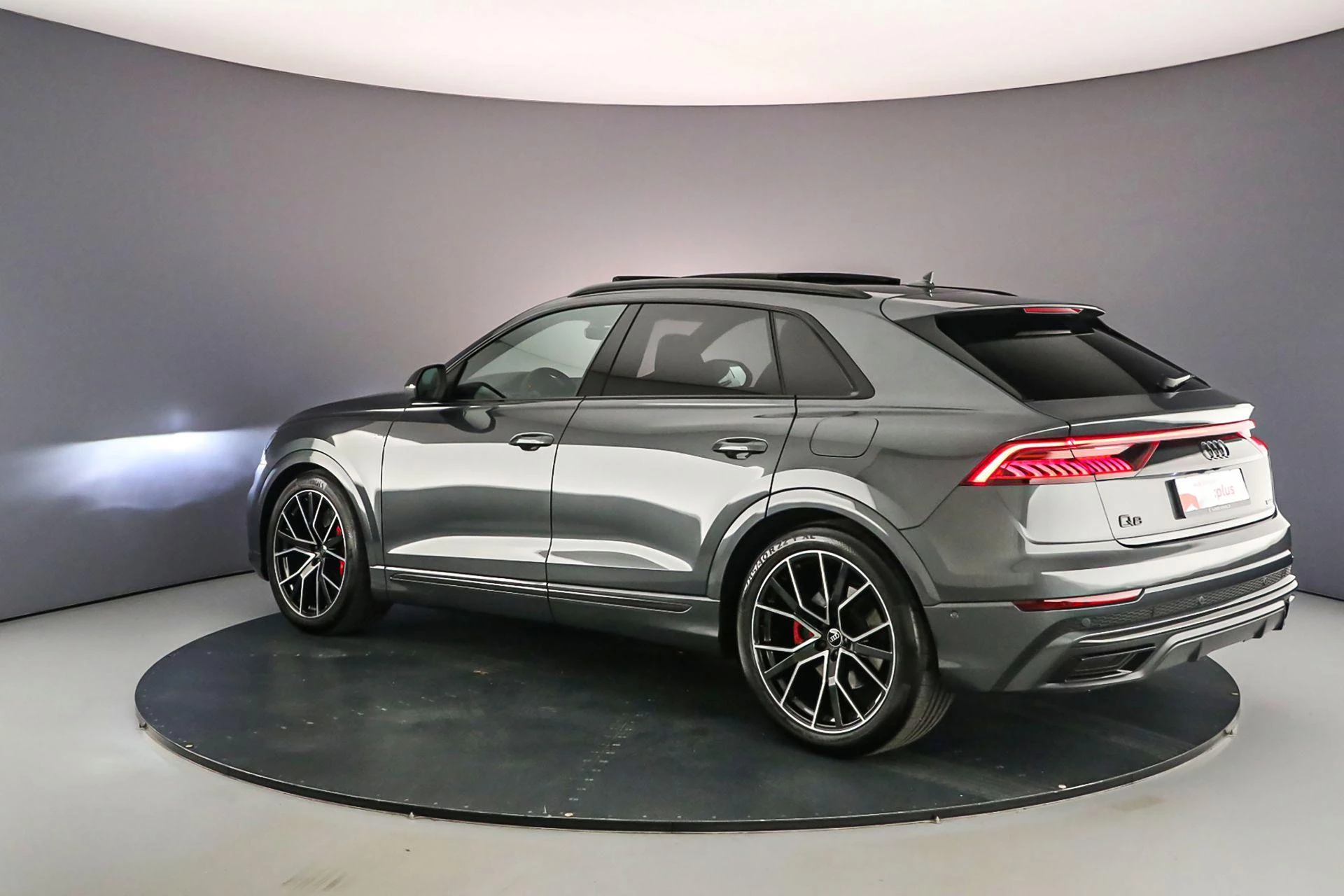 Hoofdafbeelding Audi Q8