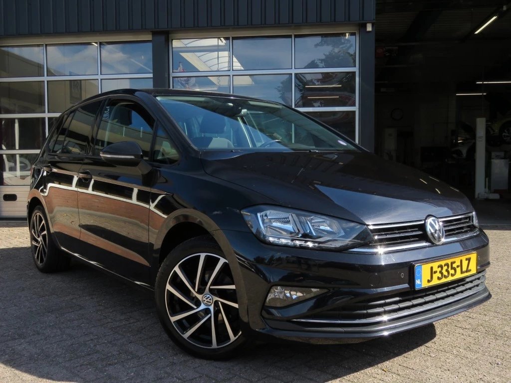 Hoofdafbeelding Volkswagen Golf Sportsvan