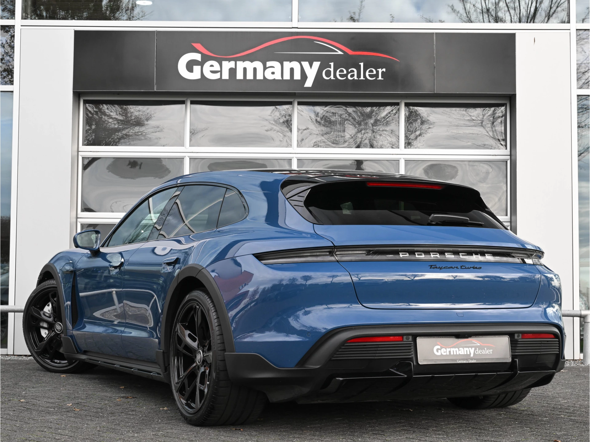 Hoofdafbeelding Porsche Taycan