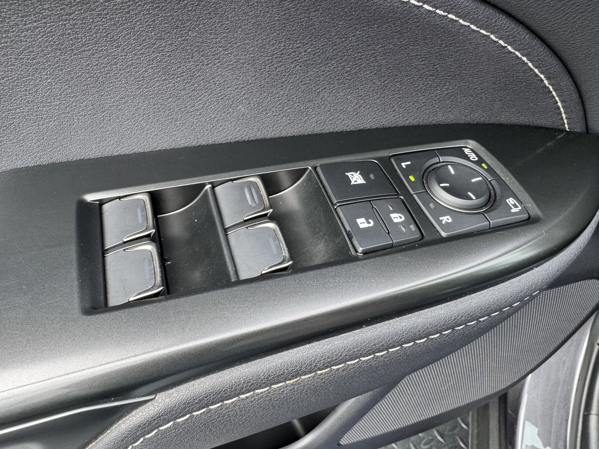 Hoofdafbeelding Lexus NX