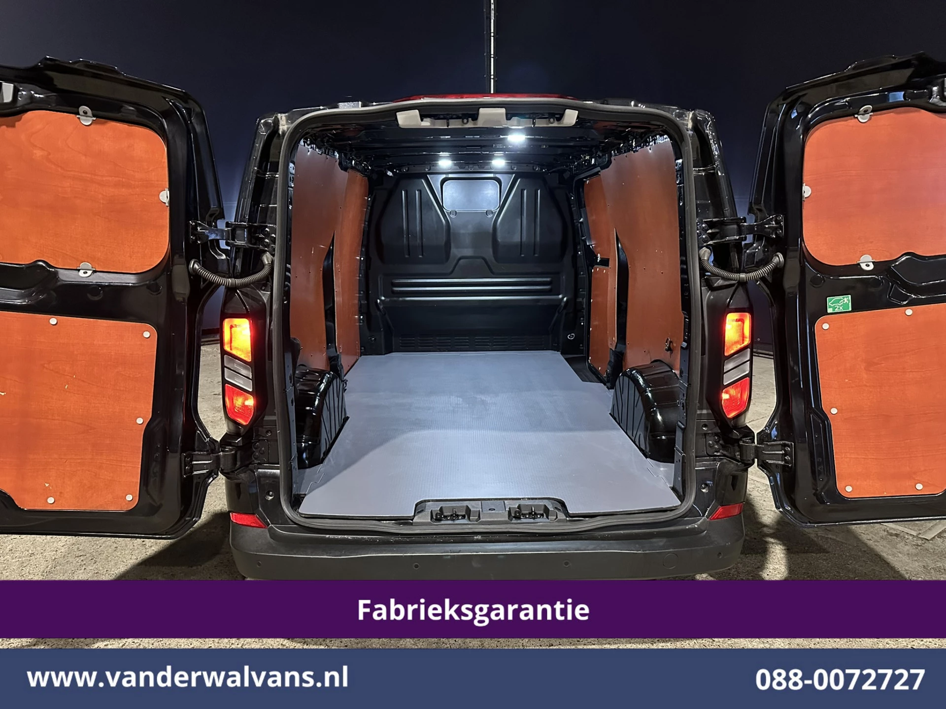 Hoofdafbeelding Ford Transit Custom