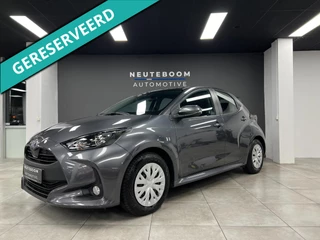 Hoofdafbeelding Toyota Yaris Toyota Yaris 1.5 Hybrid | Lane | Carplay | Cam | Cruise |PDC