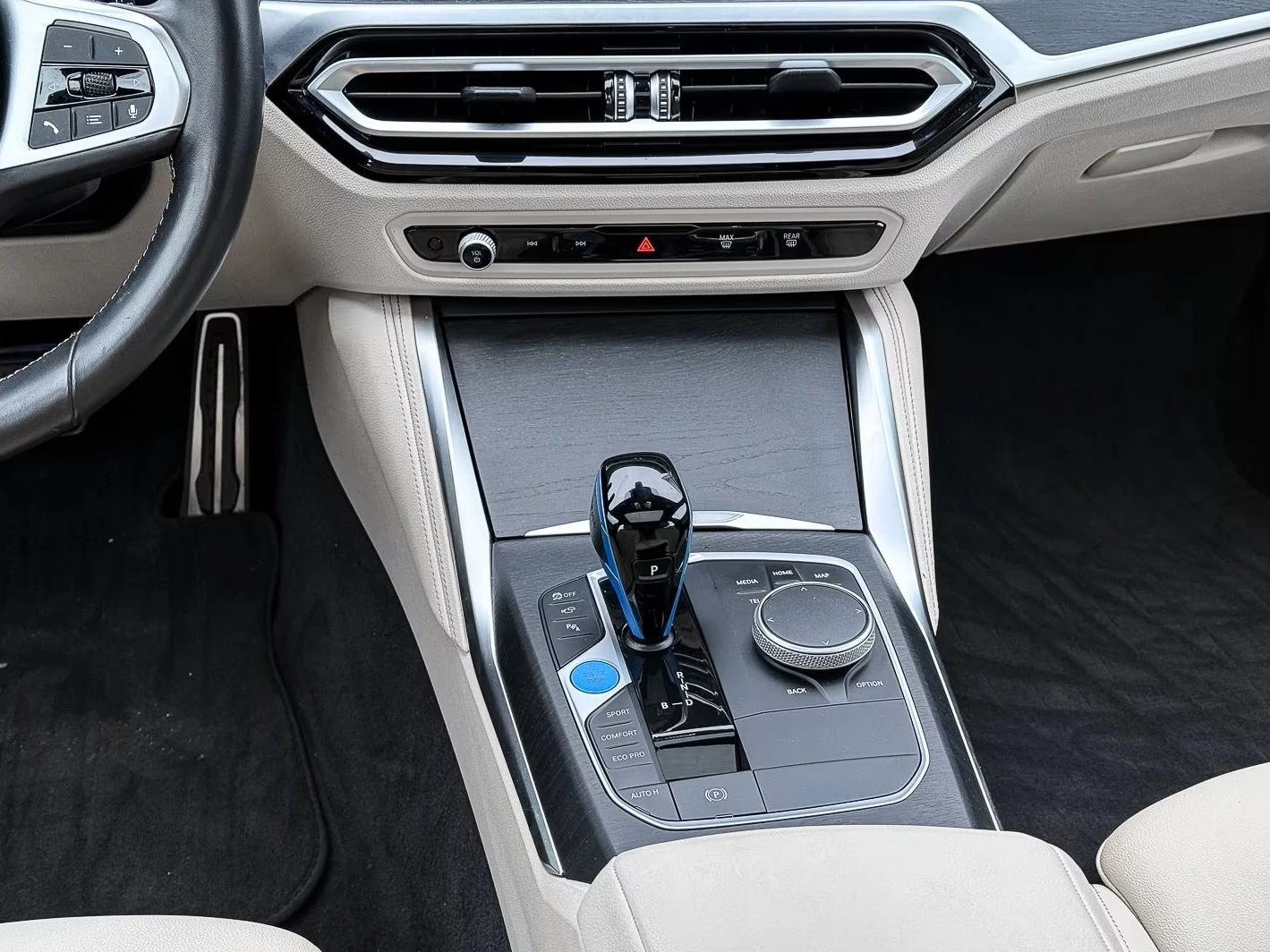 Hoofdafbeelding BMW i4