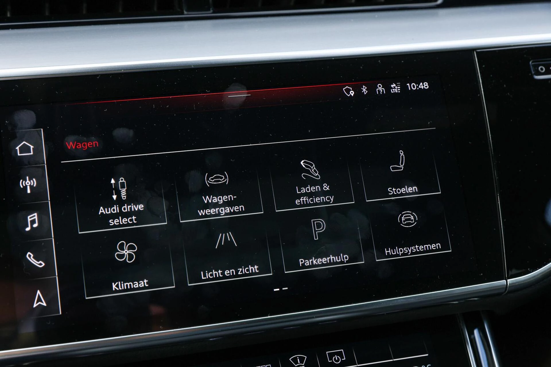 Hoofdafbeelding Audi A8