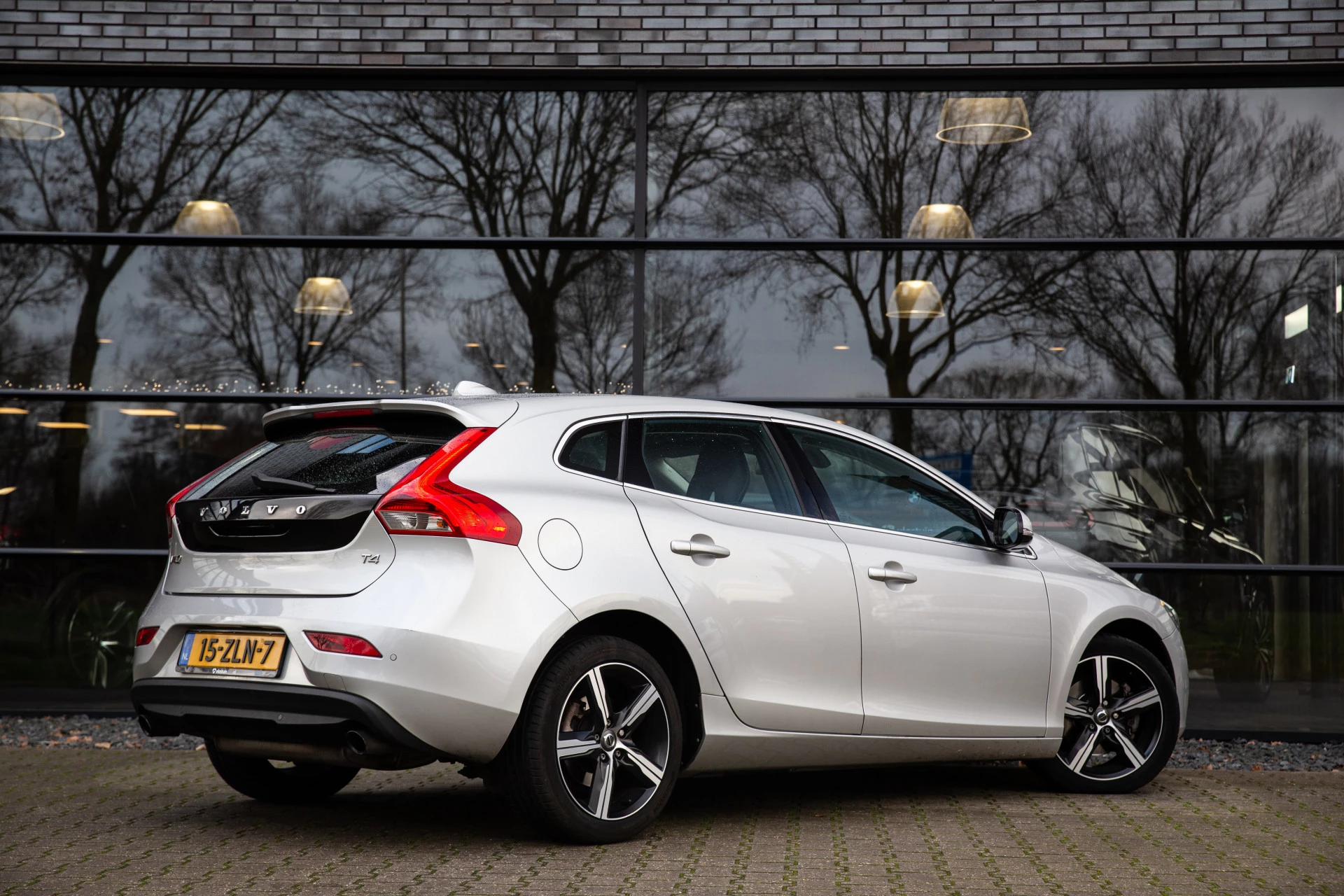 Hoofdafbeelding Volvo V40
