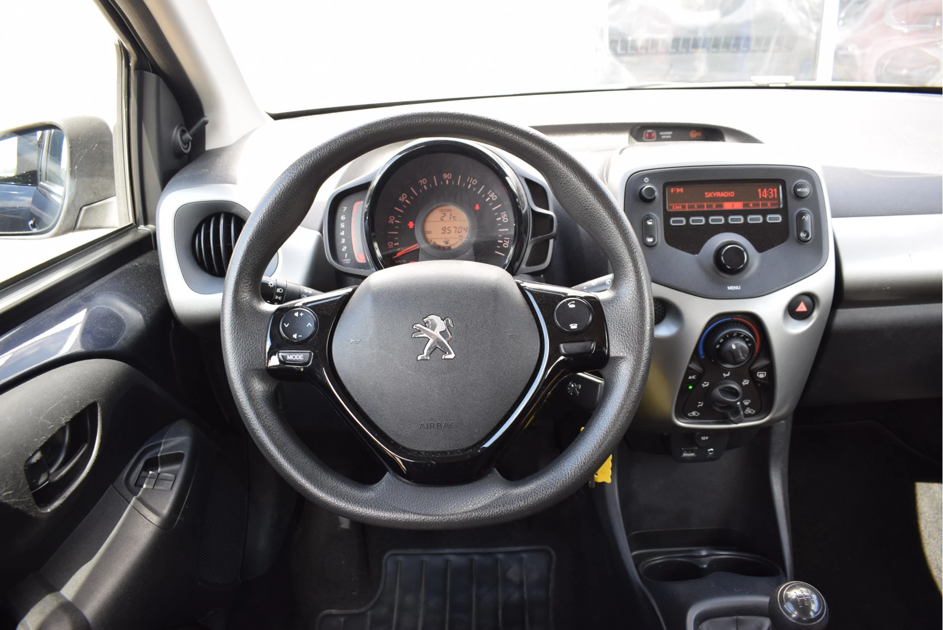 Hoofdafbeelding Peugeot 108