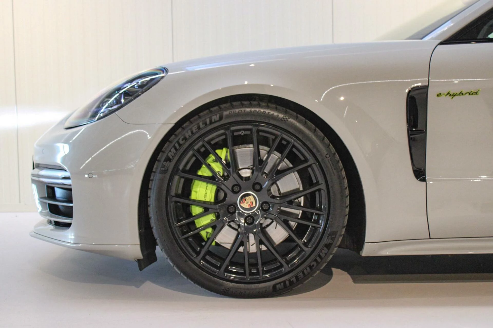 Hoofdafbeelding Porsche Panamera