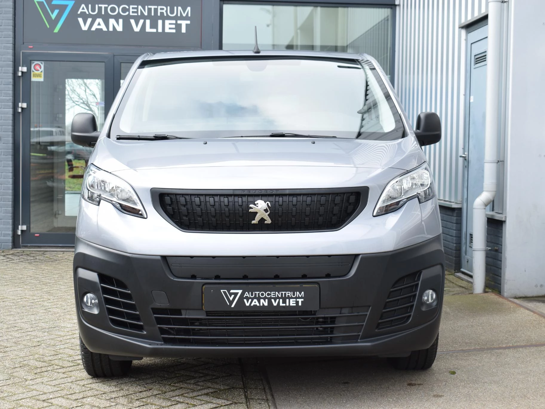 Hoofdafbeelding Peugeot e-Expert