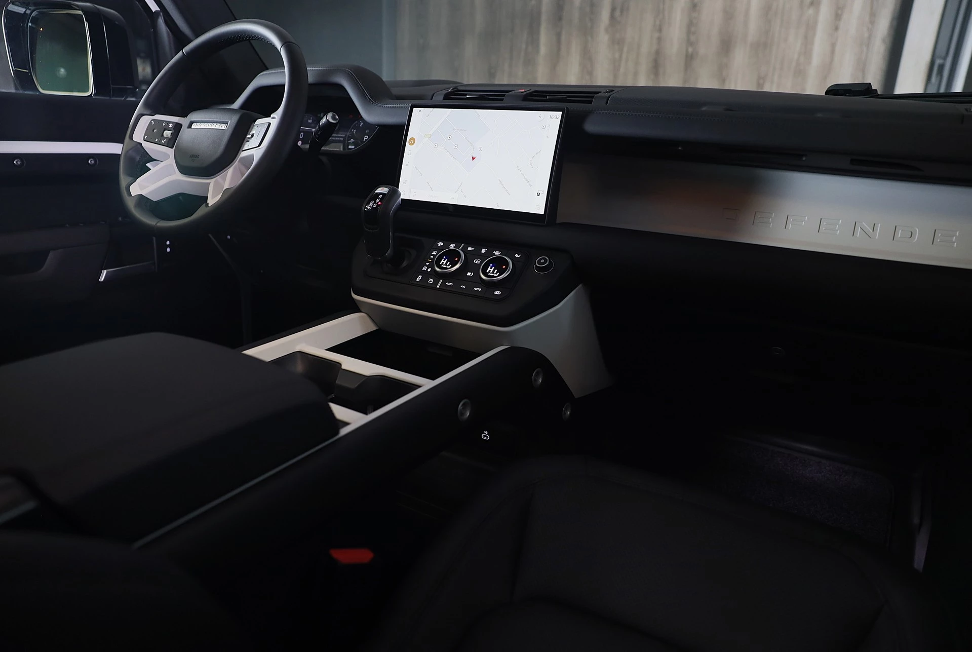 Hoofdafbeelding Land Rover Defender