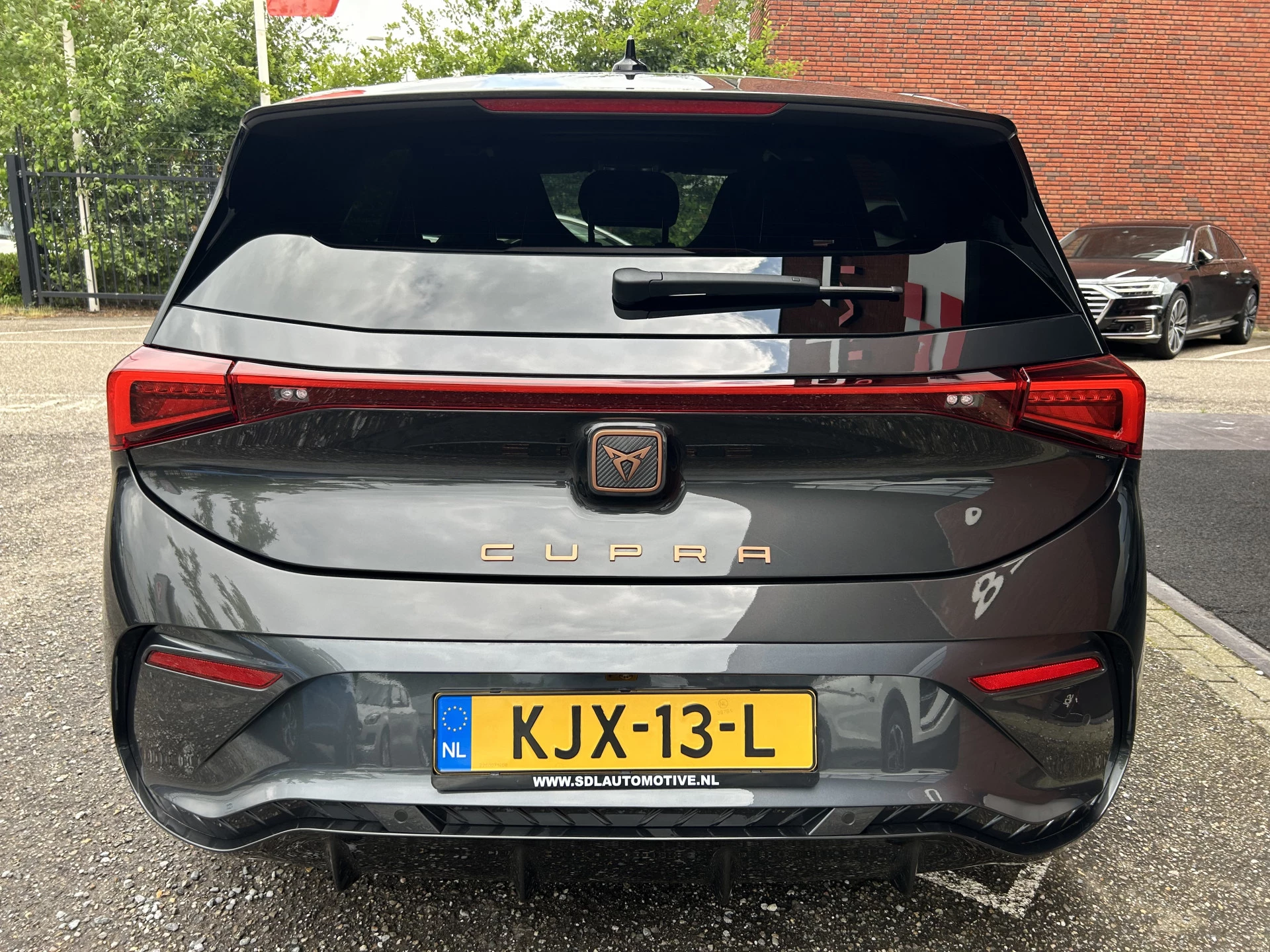 Hoofdafbeelding CUPRA Born