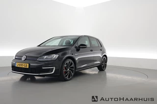 Hoofdafbeelding Volkswagen e-Golf Volkswagen e-Golf | Navi | Stoelverw. | Apple CarPlay | PDC | LED | Cruise