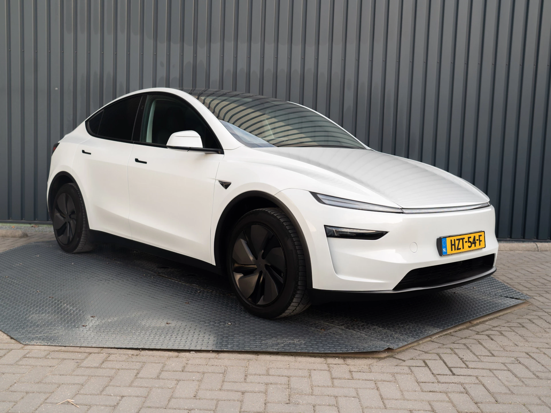 Hoofdafbeelding Tesla Model Y