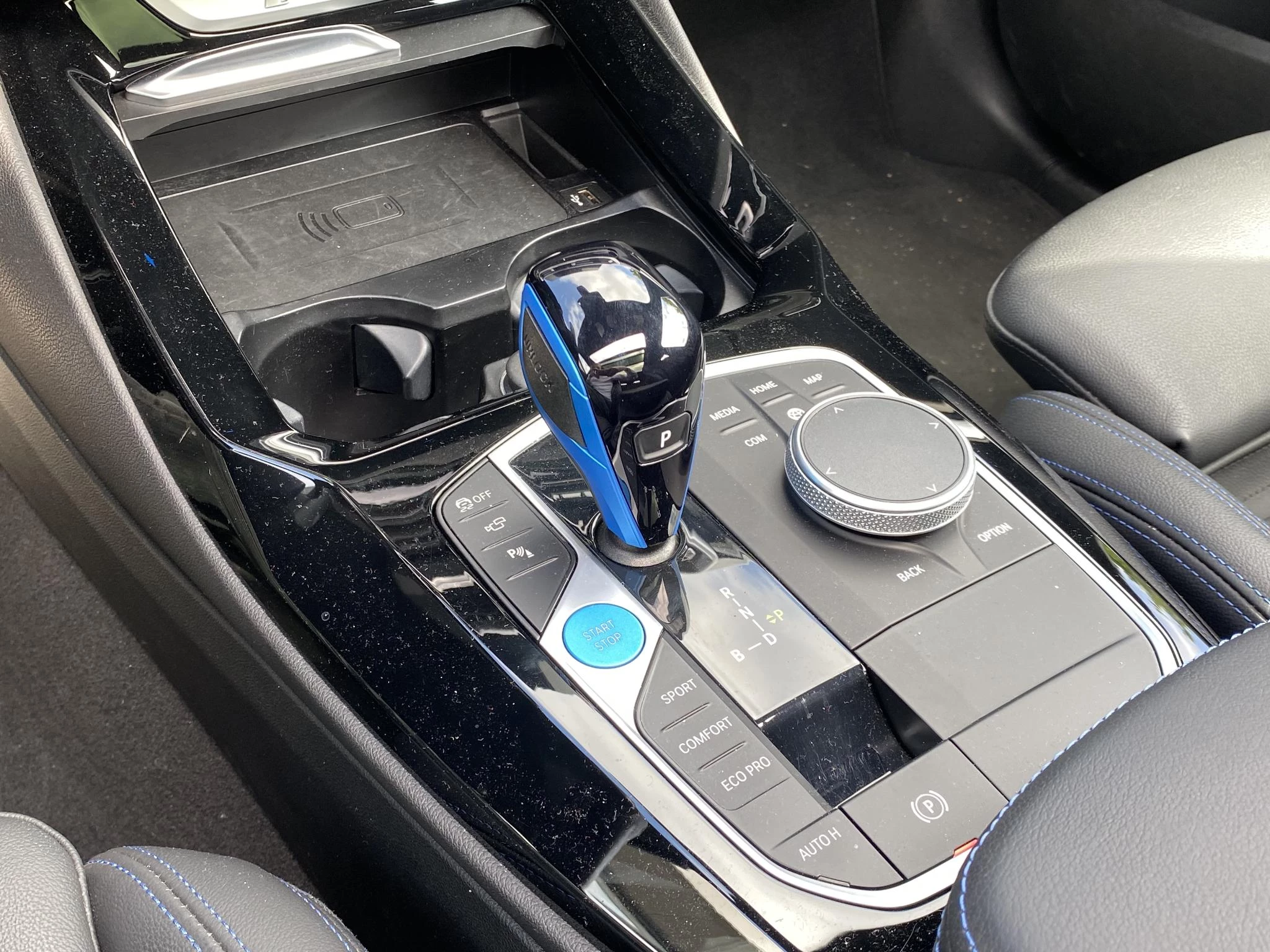 Hoofdafbeelding BMW iX3