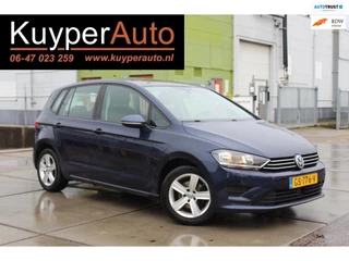 Hoofdafbeelding Volkswagen Golf Sportsvan Volkswagen Golf Sportsvan 1.2 TSI Highline multimedia navi clima trekhaak sensoren verwarmbare stoelen