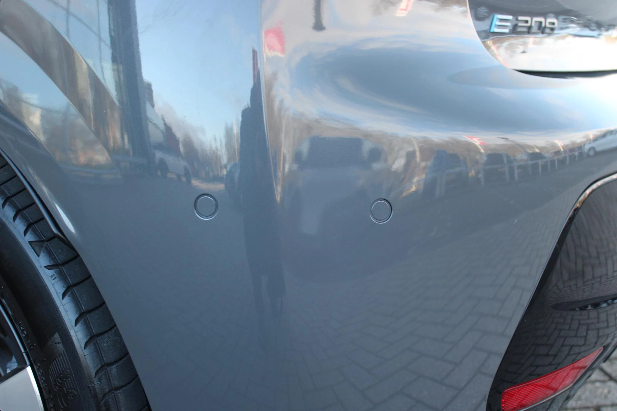 Hoofdafbeelding Peugeot e-208