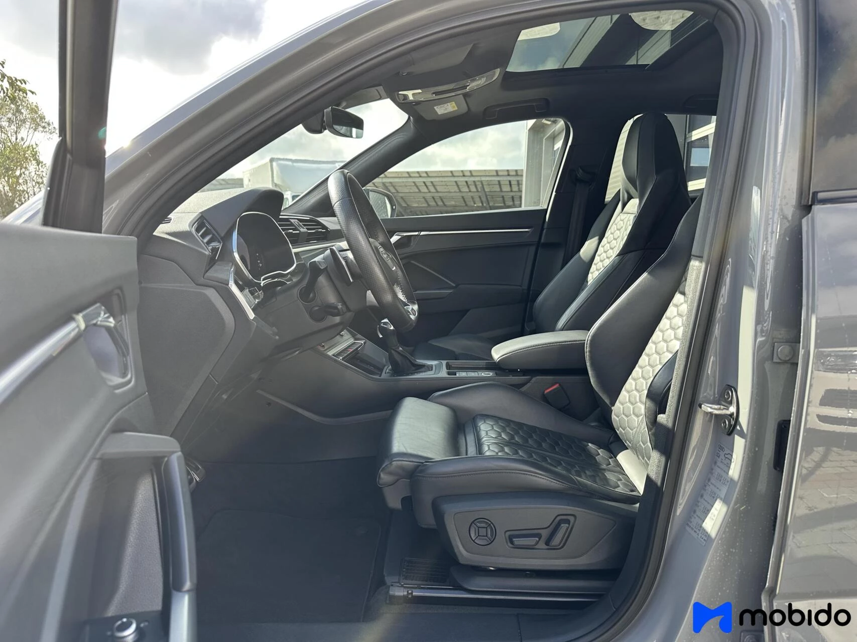 Hoofdafbeelding Audi RSQ3