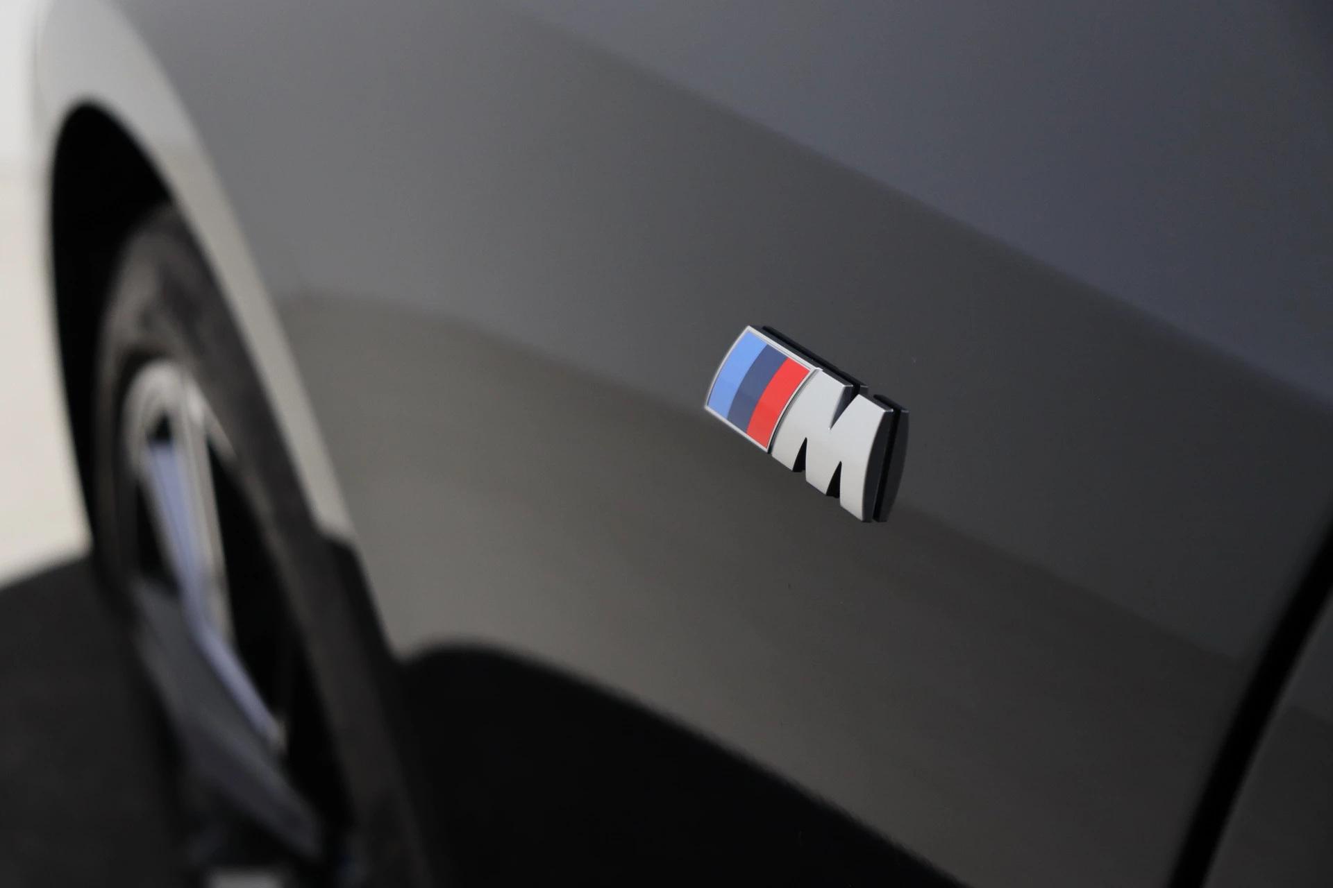 Hoofdafbeelding BMW i5