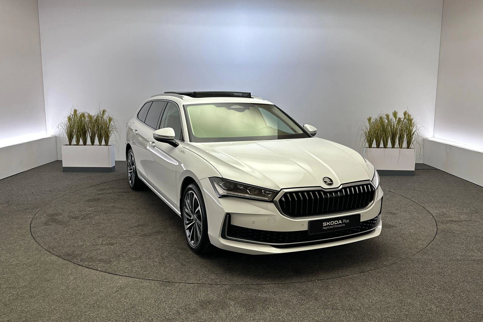 Hoofdafbeelding Škoda Superb
