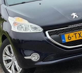 Peugeot 208 1.2 VTi Envy| Virtuel Blue Metallic | Cruise/Climate/Bluetooth - Complete Uitvoering!