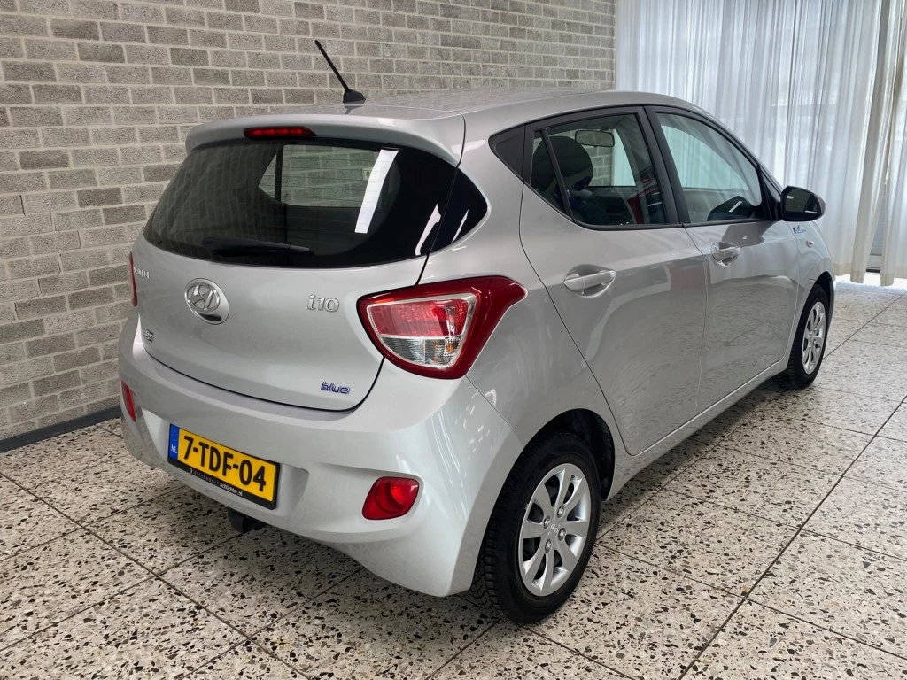 Hoofdafbeelding Hyundai i10
