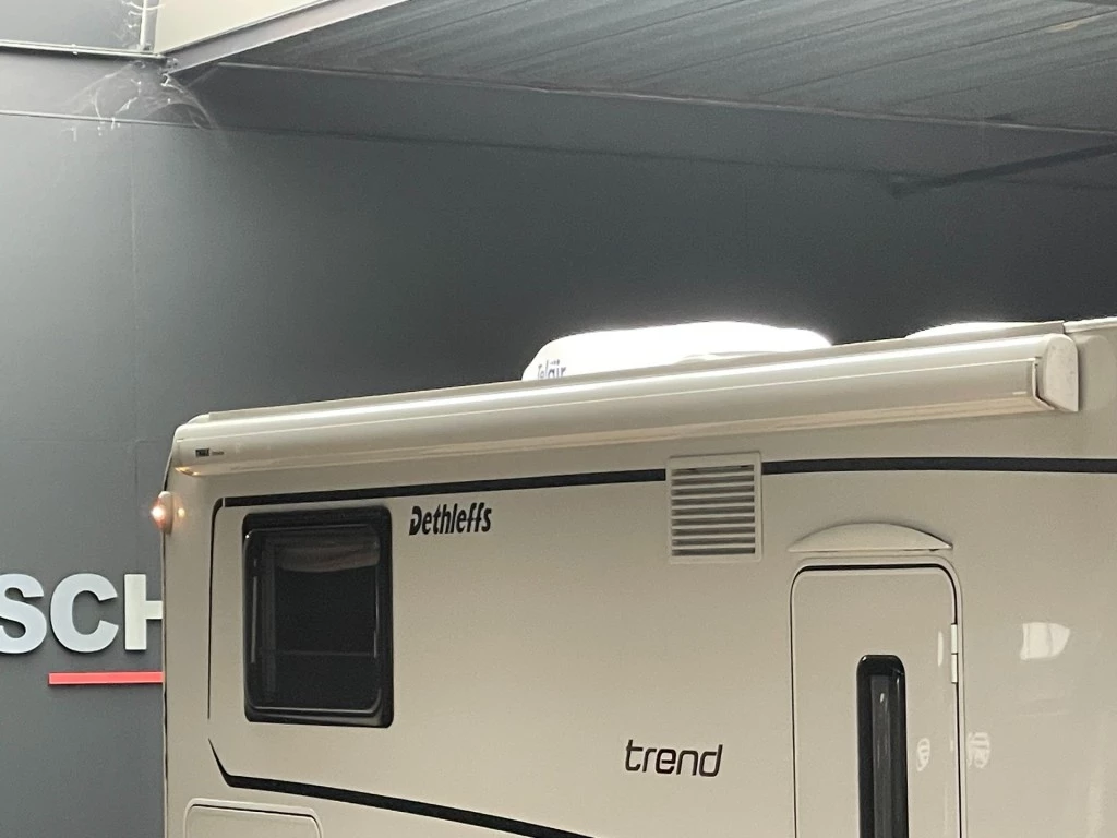 Hoofdafbeelding Dethleffs T7057 Eb 160pk Autom/lengte Bedden/airco