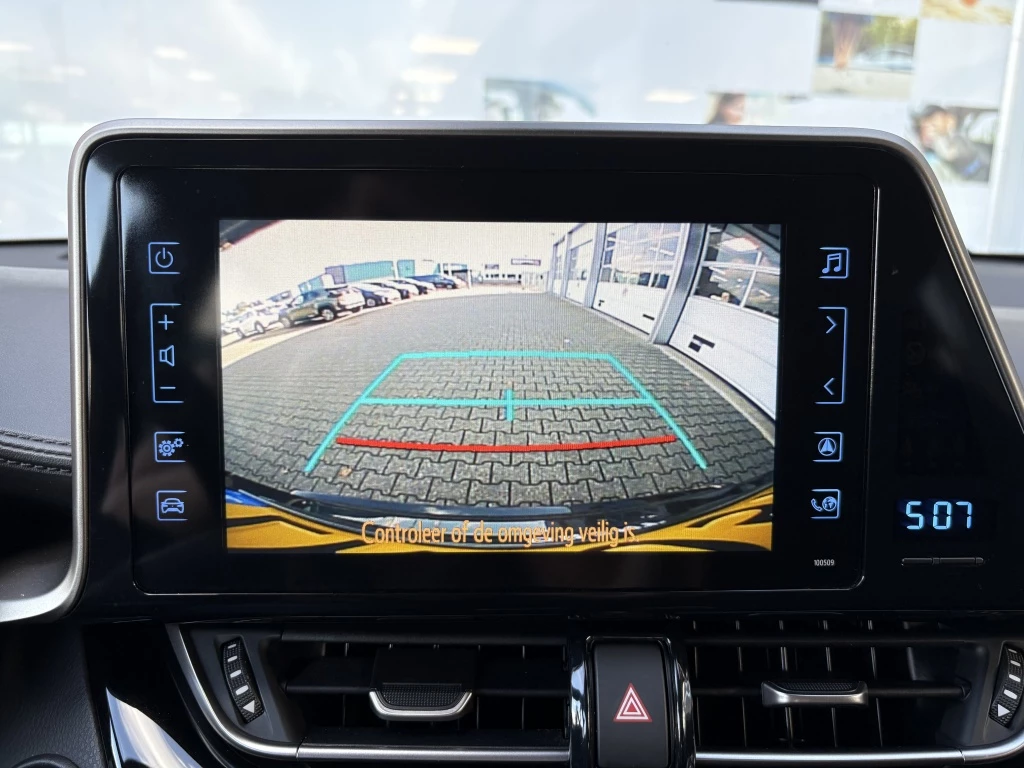 Hoofdafbeelding Toyota C-HR