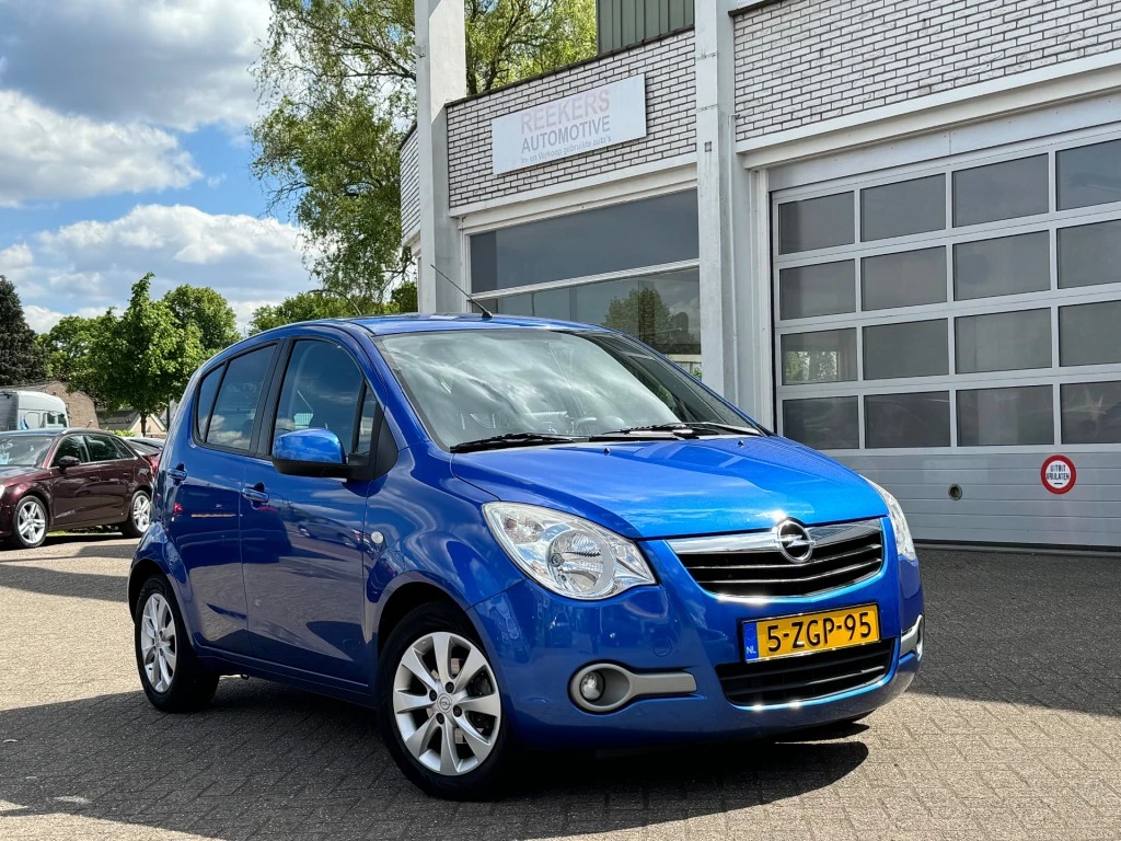 Hoofdafbeelding Opel Agila